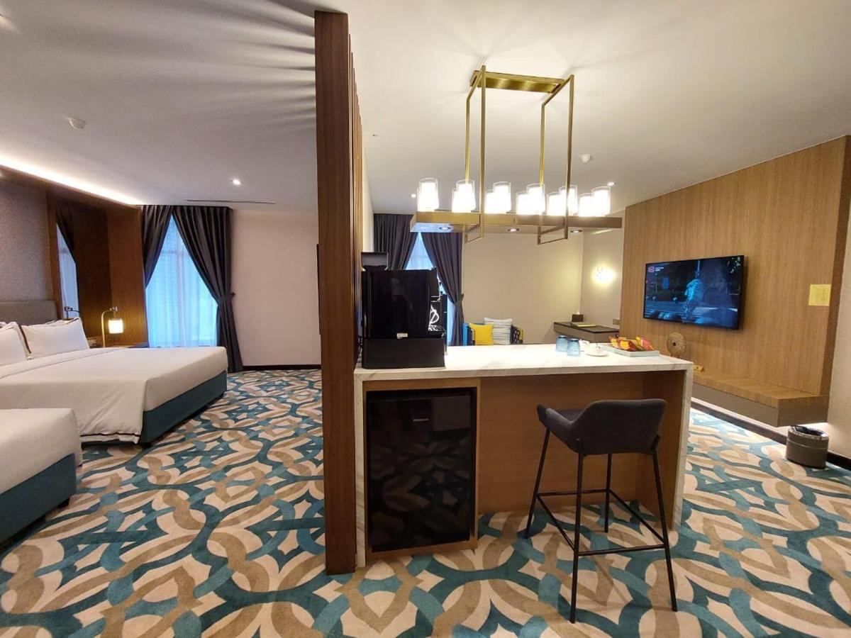 Christee Suites Hotel Malacca 外观 照片