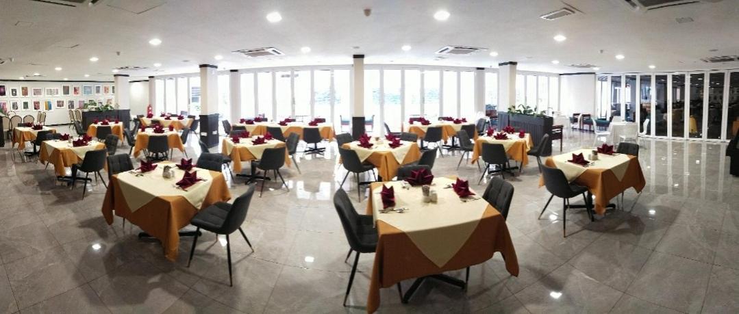 Christee Suites Hotel Malacca 外观 照片
